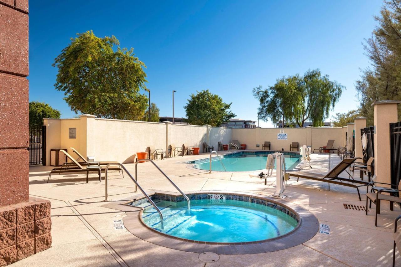Fairfield Inn And Suites Phoenix Chandler Fashion Center Bagian luar foto